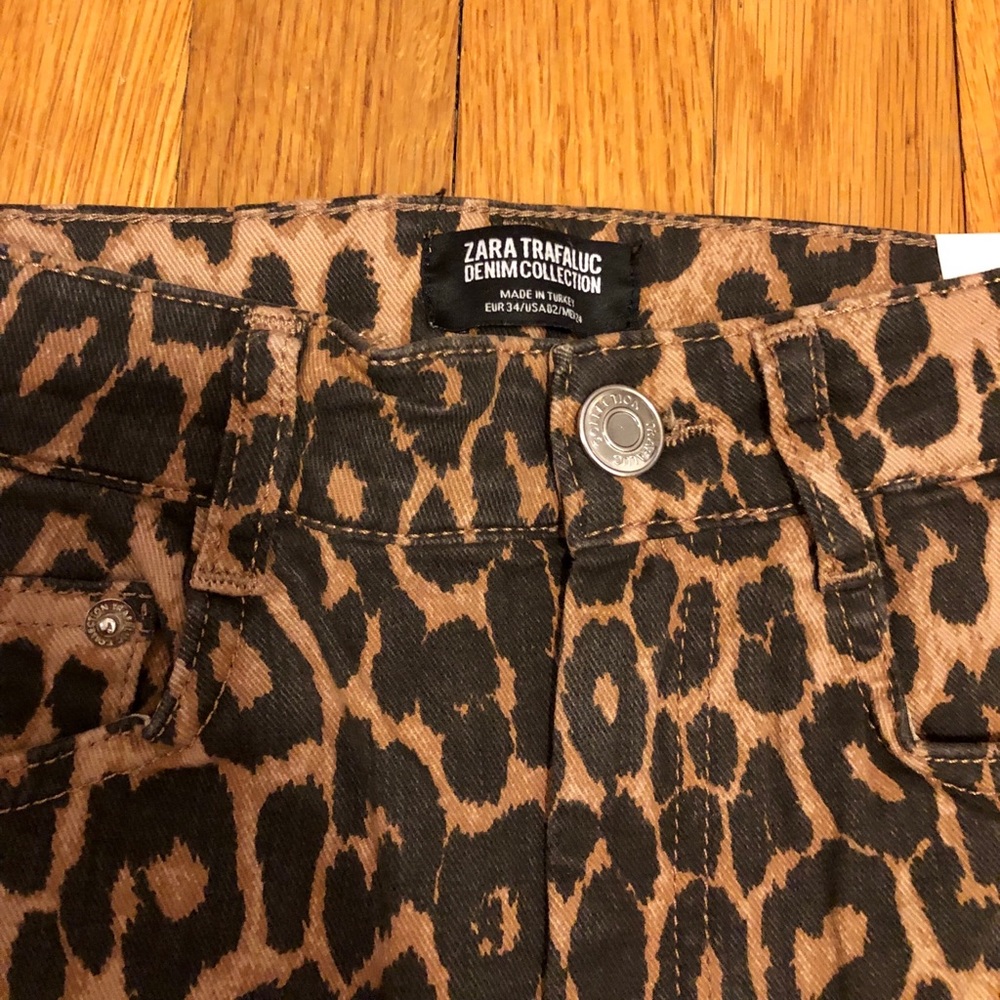 Leopard Jeans - Picture 8 of 11
